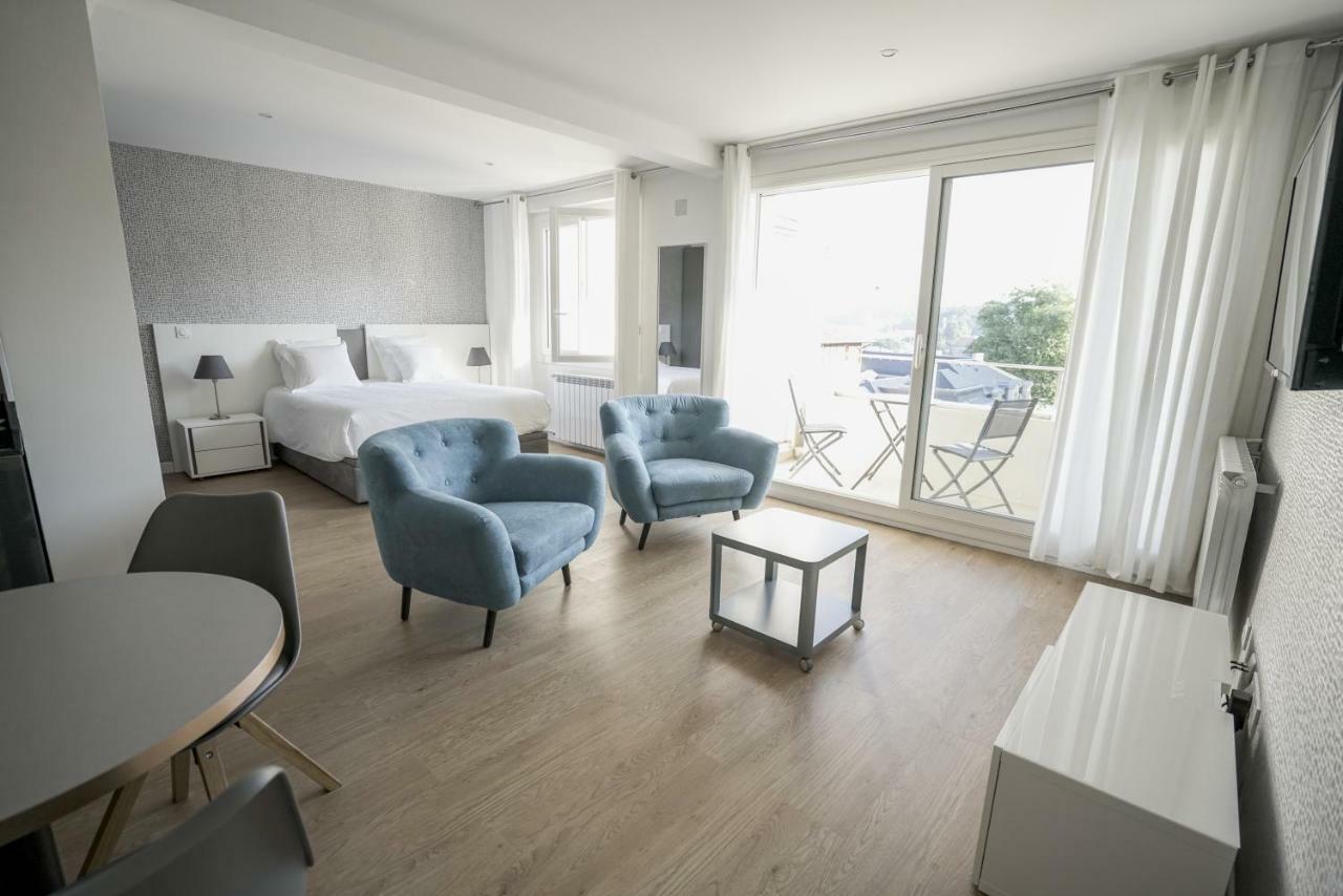 Parc 709 Apartment *